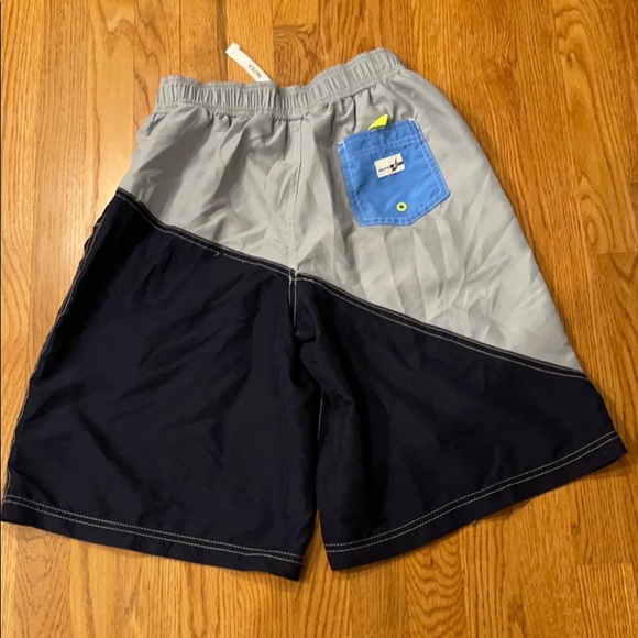 Nautica swim trunks - Picture 2 of 6